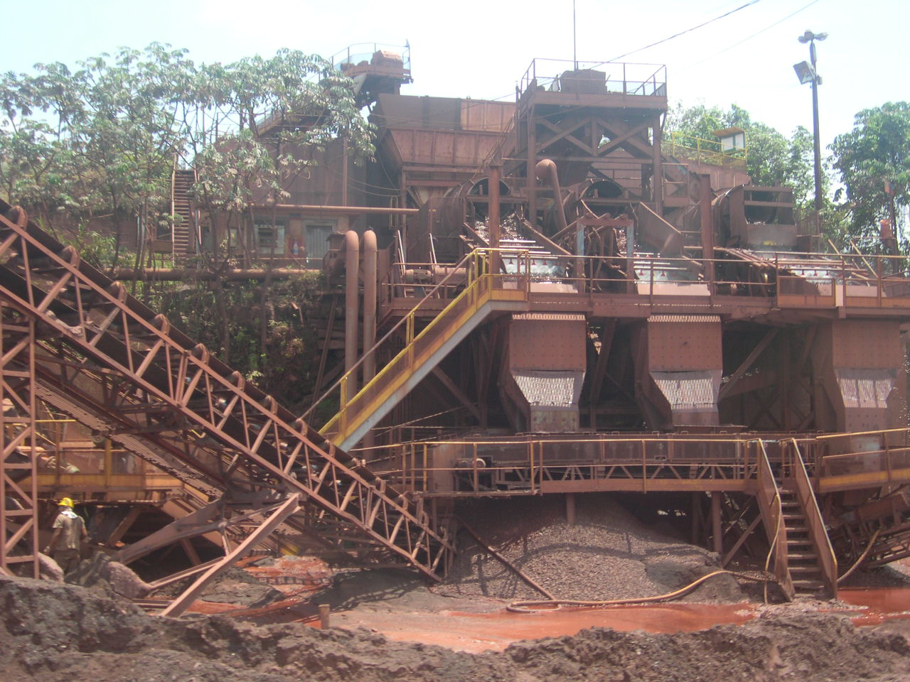 MINERAÇÃO E CULTURA TECNOLÓGICA NACIONAL