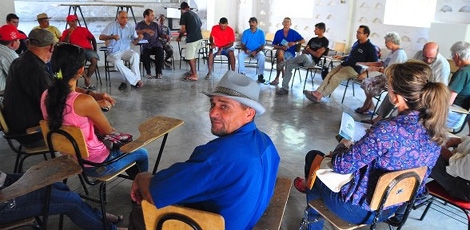 População se organiza para frear retirada de areia do leito do Rio Paraíba